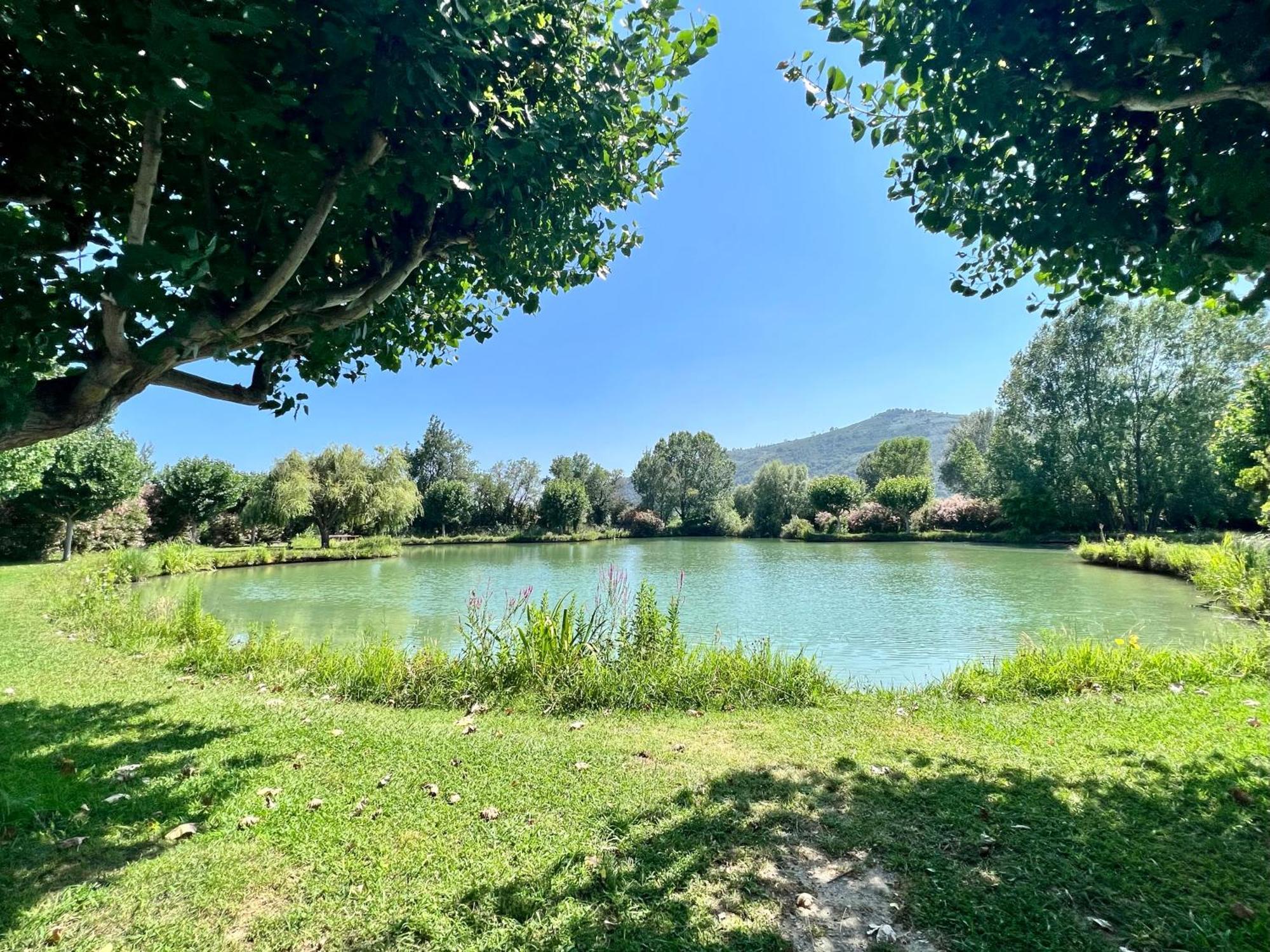 Domaine Du Lac De La Vallee La Roquette-sur-Siagne Екстер'єр фото